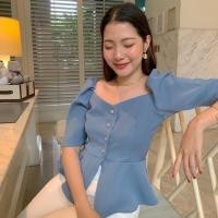 ราคา ส่งต่อ Aries top สี french blue (something_apparels) (7619355030)