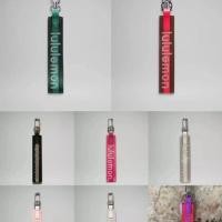 ราคา ลูลูเลมอน กระเป๋าใหม่พวงกุญแจอุปกรณ์เสริมต่างๆสายรัดข้อมืออุปกรณ์เสริมกระเป๋ากันขโมยแขวนจี้หัวเข็มขัดเข็มขัด_Lululemon (48353897348)