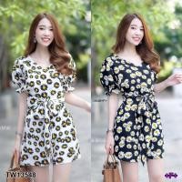 ราคา J13548 Set เสื้อคอวีไขว้ แขนตุ๊กตา + กางเกงขาสั้น ลายดอกเดซี่ (7951585047)