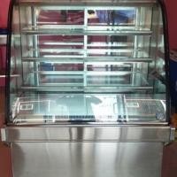 ราคา ตู้แช่เค้ก ตู้โชว์เค้กขนาด 120 cm มือ2 ทรงโค้งและเหลี่ยม ไร้ที่ติ (1940045782)