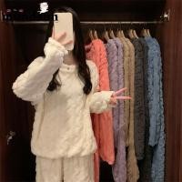 ราคา ชุดนอนขนแกะปะการัง สีทึบ หนานุ่ม แขนยาว น้ำหนักเบาทวิถีอากาศดี (48704677985)