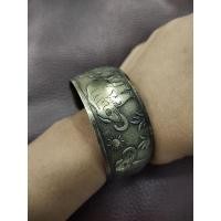 ราคา กำไลข้อมือช้าง สาวมั่น สวย เทห์ สภาพดีเหมาะกับสาวๆ (20753573638)