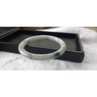 ราคา J89กำไลหยกพม่า สีขาวอมเทาม่วงอ่อนแซมเขียว เนื้อเทียนกึ่งวุ้นนิดๆ (16566486578)