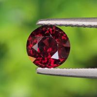 ราคา พลอย สปิเนล (Spinel) 1.05 กะรัต (Cts.) ดิบ (Unheated) พลอยแท้ อัญมณีมงคลประจําวันเกิด เครื่องประดับพลอย (50402127787)