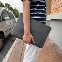 ราคา กระเป๋าหนังสีเรียบ มีแค่1 ช่อง ใส่เอกสารขนาด A4 และ F4 ได้ (สีเทา) (11759162824)