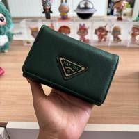 ราคา กระเป๋าสตางค์ใบกลาง-ใบยาว2พับโลโก้3เหลี่ยม (28760112506)