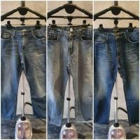 ราคา [มือสอง] กางเกงยีนส์ Lucky Brand Jeans ของแท้ ผู้ชายเอว 33-34 (7517202570)