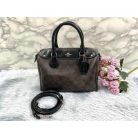 ราคา กระเป๋า Coach หมอน 9 นิ้ว (40653440865)