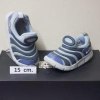 ราคา รองเท้า Nike Free หนอน (3317944961)