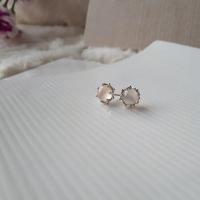 ราคา Moonstone Earring​ ต่างหูมูนสโตนวินเทจ (2555342370)
