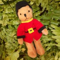 ราคา ตุ๊กตาหมี Guardsman Teddy Bear แท้ (26285700054)