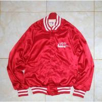 ราคา เสื้อแจ็คเก็ตวินเทจ varsity ผ้าซาตินสีแดง sukajan king louie usa (42706382447)