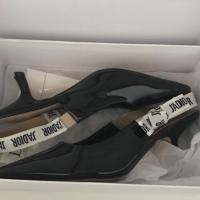 ราคา รองเท้า dior หนังแก้ว (422544788)