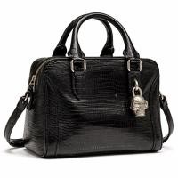 ราคา Alexander Mcqueen Skull Zip Tote (42658250348)