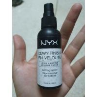 ราคา NYX Dewy Finish Makeup Setting Spray 60ml. สเปร์ยเซ็ทให้เครื่องสำอางค์ติดทนนานตลอดวัน (5739537277)