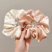 ราคา ผ้าซาตินผูกผมสาวริบบิ้นสไตล์ใหม่เครื่องประดับผมหางม้า (24036809158)
