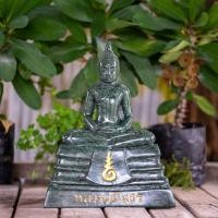 ราคา หลวงพ่อโสธร พร้อมฐานแกะสลักติดองค์พระ หินเขียวอิเดีย หน้าตัก7นิ้ว พระแกะสลักหิน งานศิลปะ มีฝีมือ (6752136643)