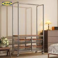 ราคา YIJIA ราวตากผ้า สไตล์วินเทจ ติดตั้งง่าย โครงเหล็กหนา ราวแขวนเสื้อผ้า แข็งแรงและทนทาน ราวแขวนเสื้อ มีล้อล็อคได้ (45602228924)