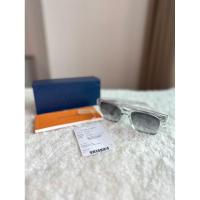 ราคา Authentic LV sunglasses (26218445155)