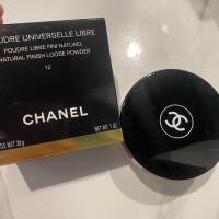 ราคา ส่งต่อ แป้งฝุ่น Chanel Poudre Universelle Libre Natural Finish Loose Powder สี 12 มือสอง (40052118637)