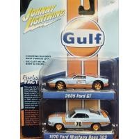 ราคา Johnny Lightning Ford Mustang Boss 302 & 2005 Ford GT (54850239327)