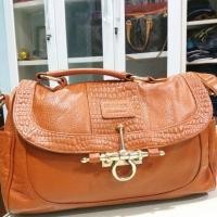 ราคา กระเป๋าสะพายข้าง SSAMZIE (3914181176)