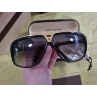 ราคา แว่นตากันแดด Louis Vuitton Evidence Z0350W Men's Sunglasses ของแท้ (มือสอง) สภาพ 99% ใช้งานน้อยครั้ (29818453779)