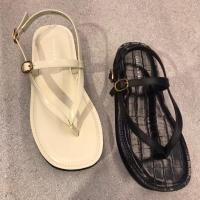 ราคา Charles&keith รองเท้าแตะ รุ่น Strappy Flatform Thong Sandals CK1-80050091 แท้จากชอป พร้อมอุปกรณ์ (20076766305)