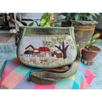 ราคา กระเป๋าสะพายข้าง ผ้าญี่ปุ่น แฮนด์เมด ลายบ้านสีเขียว (12087788922)