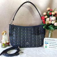 ราคา COACH 37702 CHELSEA CROSSBODY IN FLORAL RIVETS COLOR: SILVER/NAVY BLACK (1845622009)
