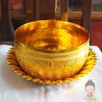 ราคา ชุดขันพานรองถาดนกยูง ขันลายพม่า 22 ซม.+ ถาดลายนกยูง 30 ซม สีทอง (19560431904)