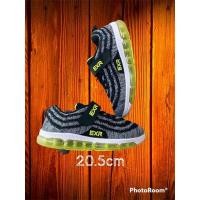 ราคา กดสั่งได้เลย.คู่นี้ไม่liveผ้าใบยาว20.5EXR มือสอง (13128712675)