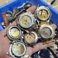 ราคา ฟางฟางนาฬิกาเก่านาฬิกาเก่าถอดแยกชิ้นส่วน นาฬิกาสองนาฬิกาเก่าถอดอุปกรณ์เสริมการเคลื่อนไหวอัตโนมัติวิศวกรรมนาฬิกาไขลานคอลเลกชันโบราณนาฬิกาสุ่มจัดส่งบีเอ็กซ์10.19 (41525003113)