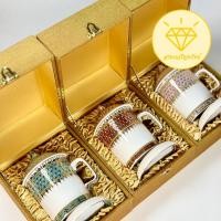 ราคา ราคาพิเศษแก้วมัคเบญจรงค์ สีนูน บรรจุกล่องผ้าไหม ที่ระลึกเกษียณ เบญจรงค์สีนูน ของขวัญปีใหม่ ของรับไหว้ (27708935913)