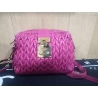 ราคา กระเป๋าสะพาย Miu Miu ซิป (19289205471)