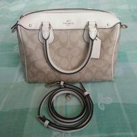 ราคา coach หมอนขาว 9 นิ้ว (885453644)