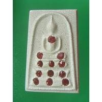 ราคา พระสมเด็จ วัดระฆัง กรุวัดพระแก้ว พิมพ์คะแนนใหญ่ เนื้อผงแก่ปูน ฝังพลอยแดง ขนาด 3x5 cm (270169) (49655406728)