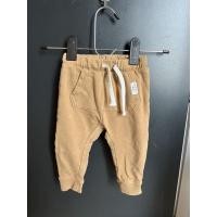 ราคา กางเกงขายาวเด็กผู้ชายมือสอง H&M ของแท้100% สภาพดี size 80 เสื้อผ้าเด็กมือสอง (14945936458)