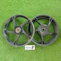 ราคา ล้อแม็กมีโอ125 แท้เดิมมือสองสภาพเยี่ยม ใส่มีโอตัวเก่าหรือฟีโน่ไม่ได้นะครับ (24818313535)