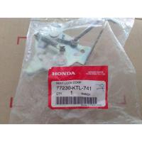ราคา ชุดล็อกเบาะ ตัวล็อกเบาะ ของแท้ศูนย์ Honda เวฟ100s ปี 2005-2008 รุ่นยูบ๊อก รหัสสินค้า 77230-KTL-741 (6119151124)