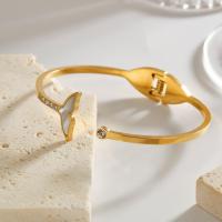 ราคา PLAYBOY ผู้หญิง เครื่องประดับ แฟชั่น สแตนเลส สร้อยข้อมือ (56354275148)