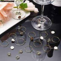 ราคา VIONUGGINS 26 ชิ้นแก้วไวน์เครื่องหมาย,ไวน์ป้ายตัวอักษรจี้แก้วไวน์ Charm แหวน,แฟชั่น DIY โลหะแก้วไวน์ Hoops งานแต่งงาน Party Decor (56303441834)