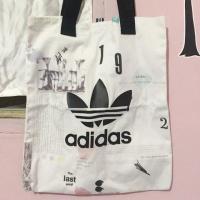 ราคา Adidas tote bag มือสอง (554135673)