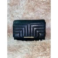 ราคา กระเป๋าสะพาย Guy larocheแท้ มือสอง (18591664263)