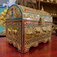 ราคา กล่องเรียกทรัพย์ หีบไม้ 12 ราศี กล่องใส่พระคัมภีร์ 12 นิ้ว กล่องสมบัติ หีบพระอภิธรรม หีบใส่พระไตรปิฎก ปิดทองเปลว (28461381794)