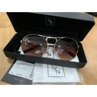 ราคา แว่นกันแดดผู้หญิง LYN Sunglasses (4880155387)