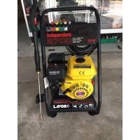ราคา เครื่องฉีดน้ำแรงดันสูง 200 Bar แบบเครื่องยนต์ 6.5 HP High Pressure Washer ยี่ห้อ LAVOR รุ่น Independent 2700 (6595657267)