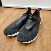 ราคา รองเท้า Reebok Pump ของแท้มือสอง (3687454367)