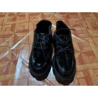 ราคา ส่งต่อรองเท้าสีดำมีเชือกผูกหน้าไซร์39 (23706298098)