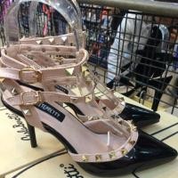 ราคา Sale รองเท้าสไตล์ Valentino (713451344)